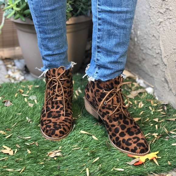Faux Suede Leopard Print Ankle Boots - Picture 3 of 5